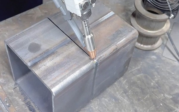 激光焊接機能焊接1-5mm厚鐵方管材料嗎？