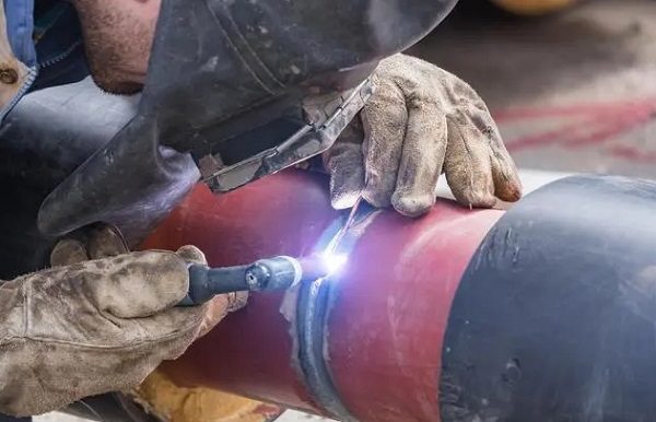 激光焊接機(jī)與氬弧焊的成本與效率對比