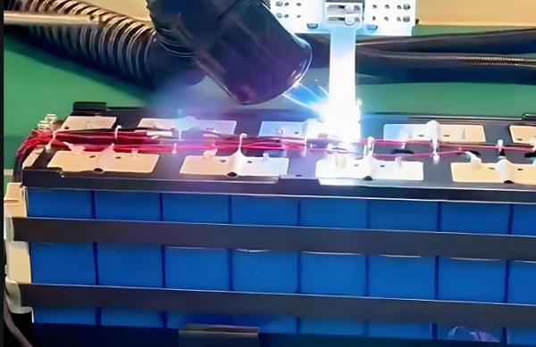 鋰電池激光焊接