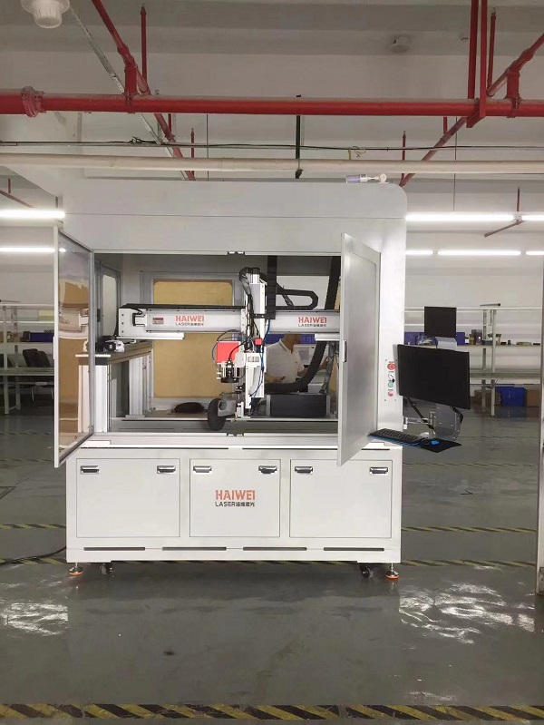 鋰電池激光焊接機(jī) 鋰電池激光焊接機(jī)